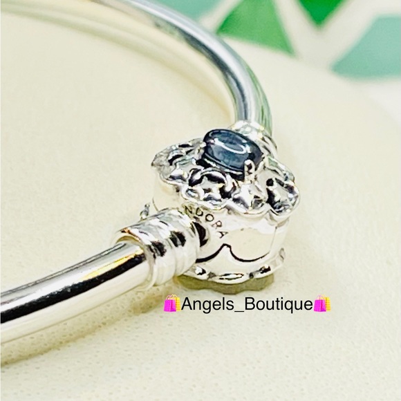 New Pandora Disney Princess Jasmine & Aladdin Bangle Winter Collection 2022 - Picture 7 of 10